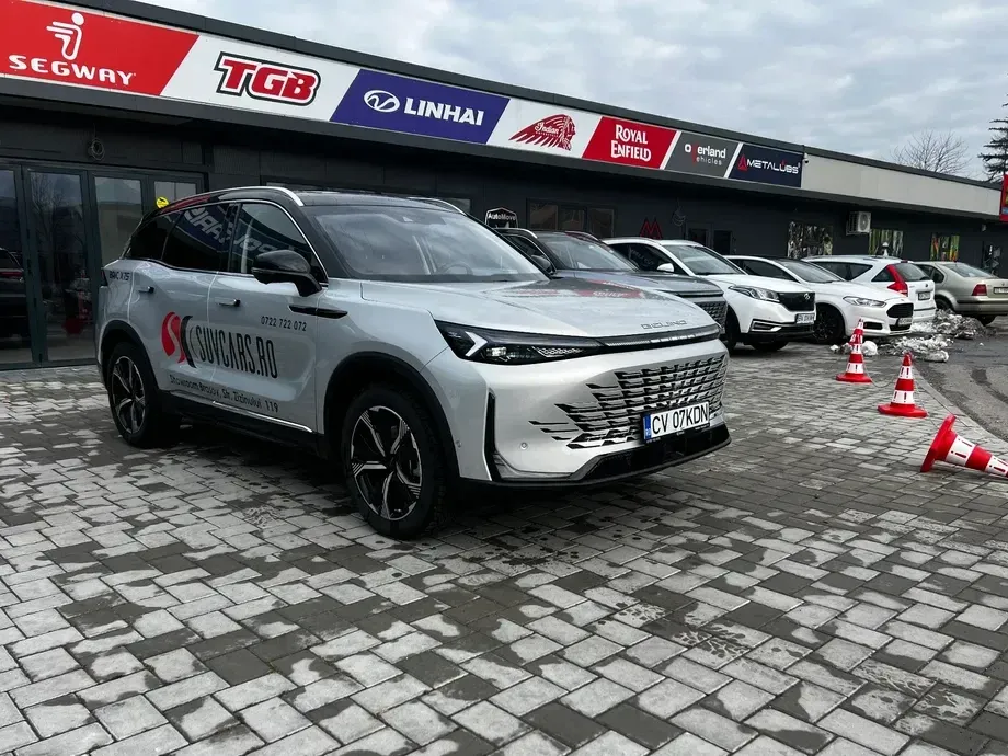 Baic X75 Standard — imagine 7