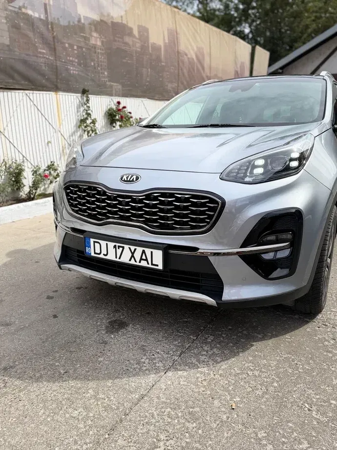 Kia Sportage V 1.6 DSL 7DCT HP 4x2 GT Line — imagine 3