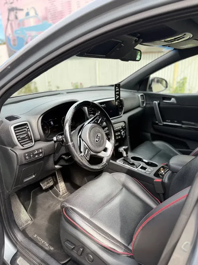 Kia Sportage V 1.6 DSL 7DCT HP 4x2 GT Line — imagine 7