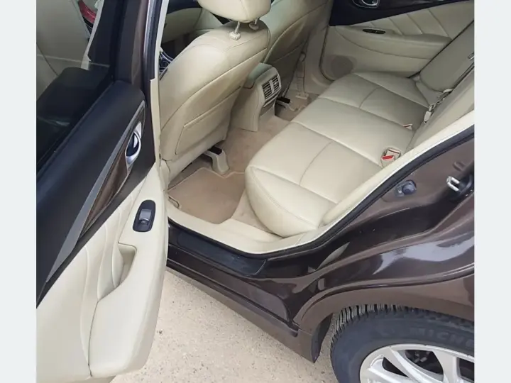 Infiniti Q50 2.2d Aut. Business Executive