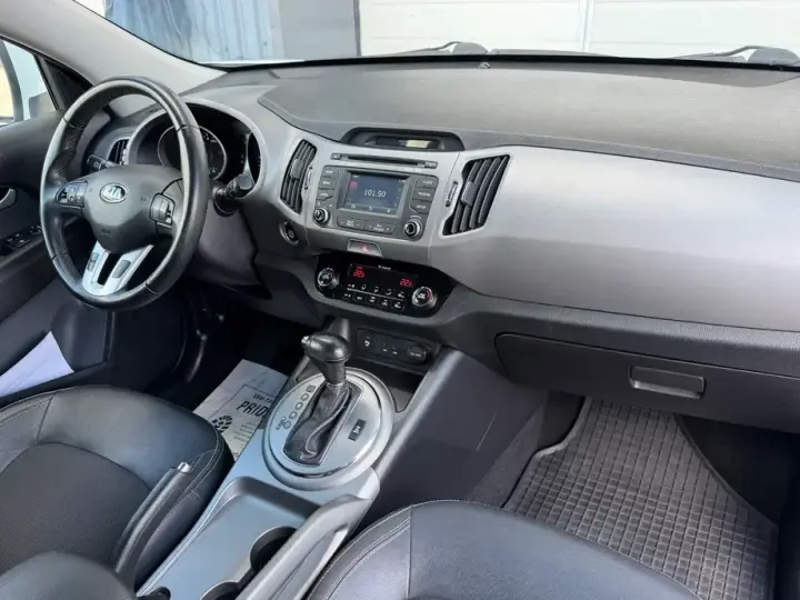 Kia Sportage III 2.0 DSL 6AT 4x4 Style