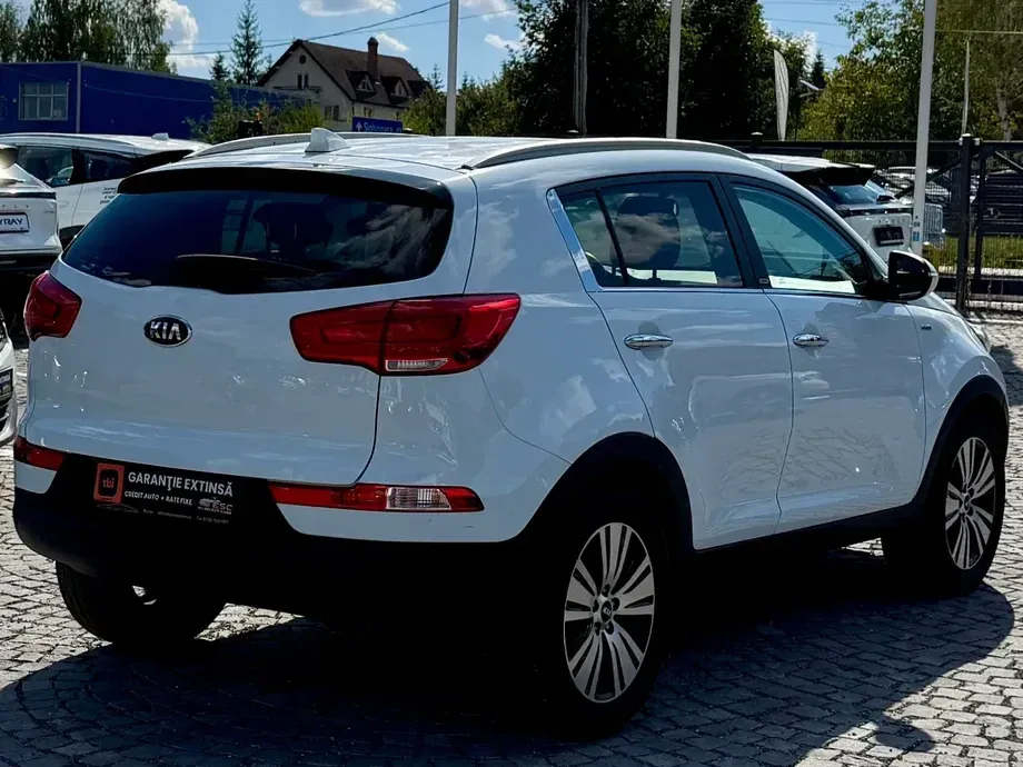 Kia Sportage III 2.0 DSL 6AT 4x4 Style — imagine 3
