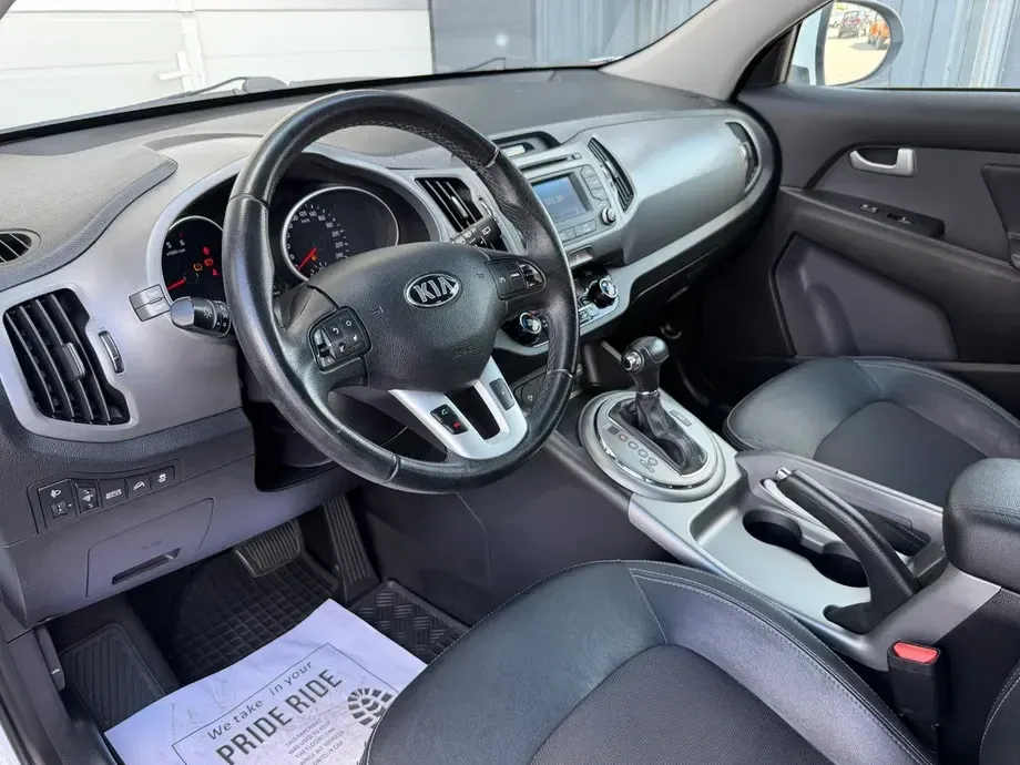 Kia Sportage III 2.0 DSL 6AT 4x4 Style — imagine 8