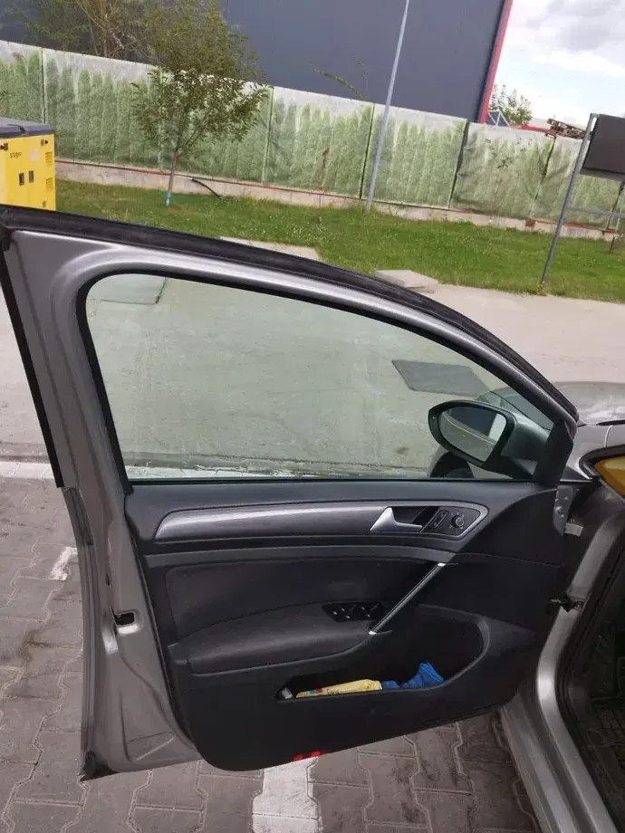 Volkswagen Golf VII — imagine 8