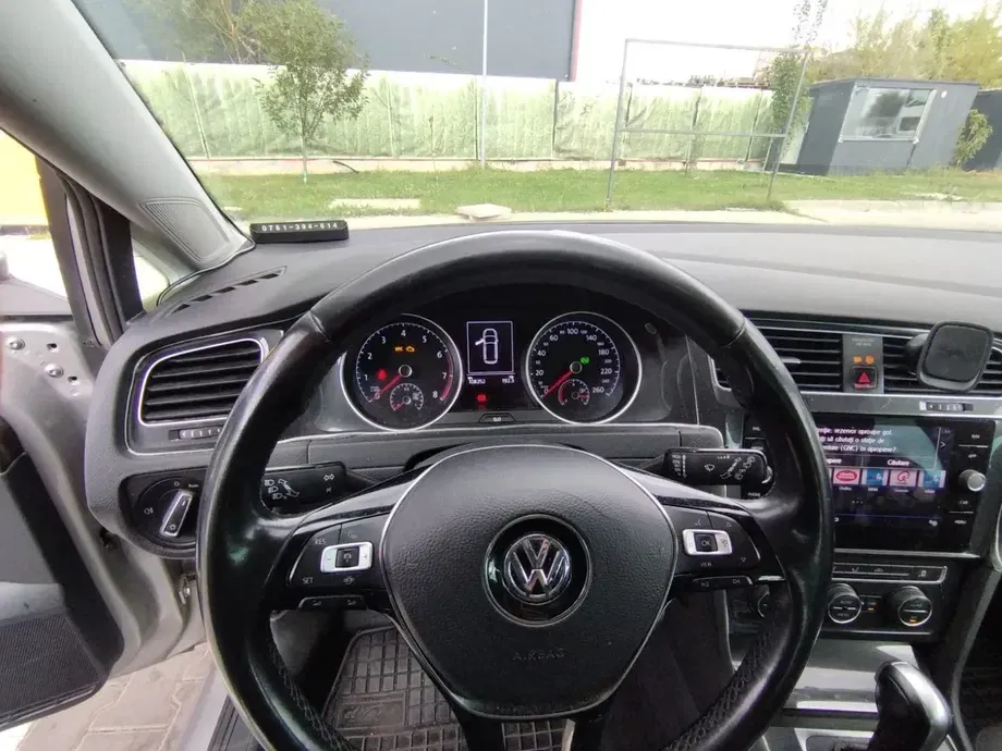 Volkswagen Golf VII — imagine 9