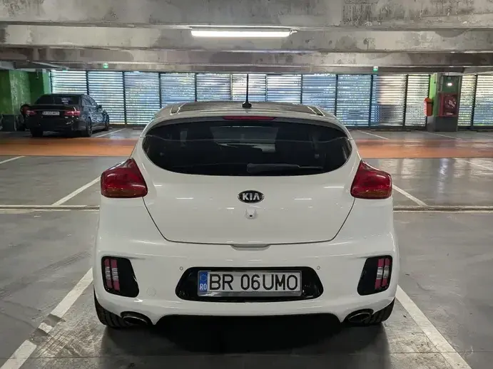 Kia Cee`d II 1.6 T-GDI GT