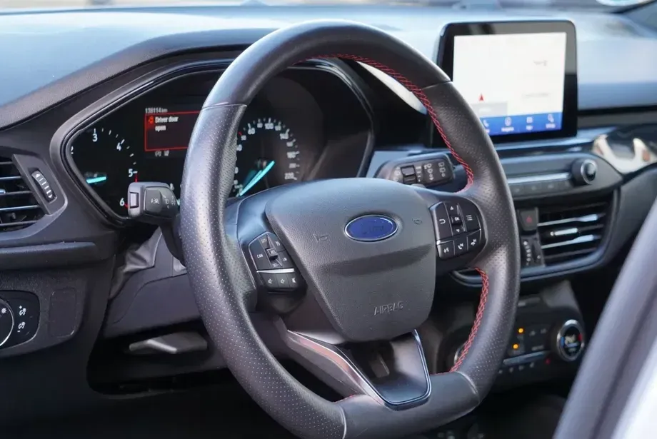 Ford Focus MK4 1.5 EcoBlue Start-Stopp-System Aut. ST-LINE — imagine 5