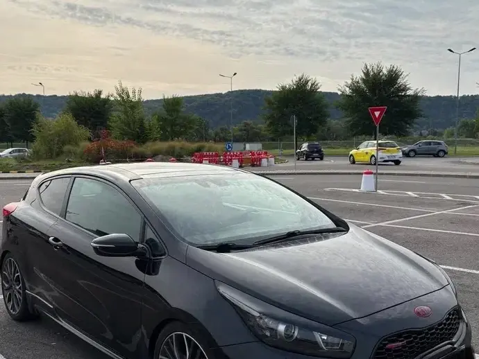 Kia Pro Ceed 1.6 T-GDI GT