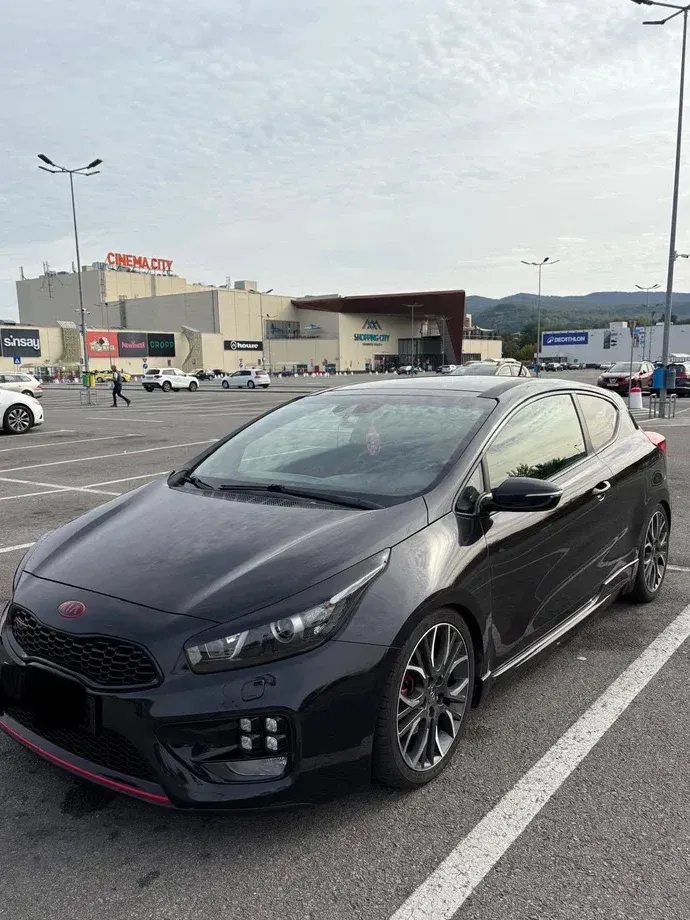 Kia Pro Ceed 1.6 T-GDI GT — imagine 4