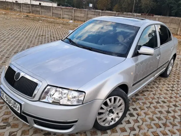 Škoda Superb