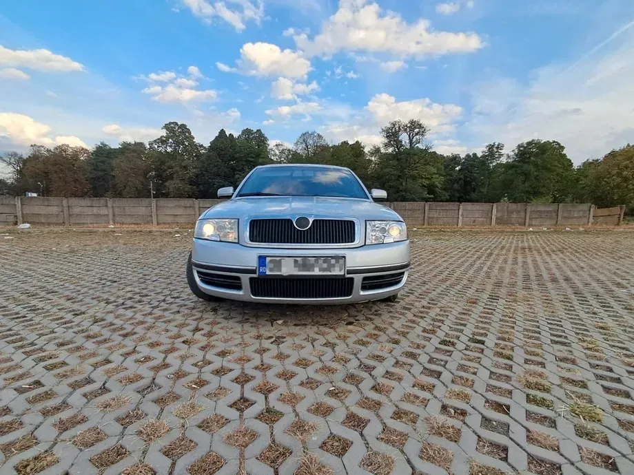 Škoda Superb — imagine 2