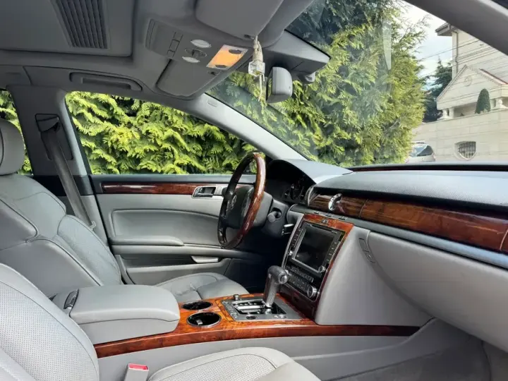 Volkswagen Phaeton 3.0 V6 TDI DPF 4MOTION Tiptronic Lang