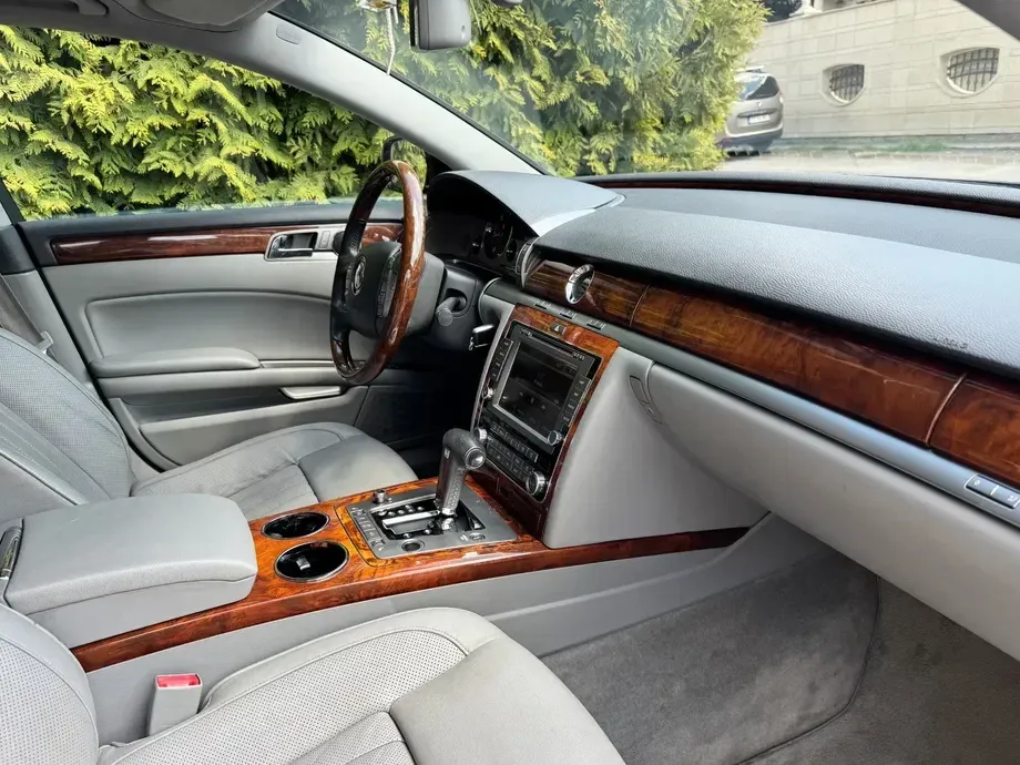 Volkswagen Phaeton 3.0 V6 TDI DPF 4MOTION Tiptronic Lang — imagine 6