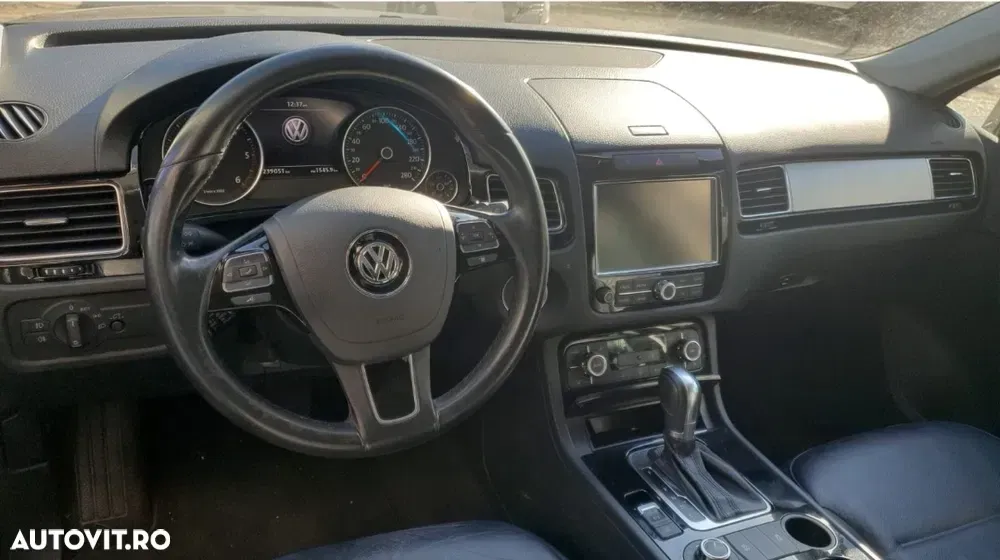 Volkswagen Touareg — imagine 5