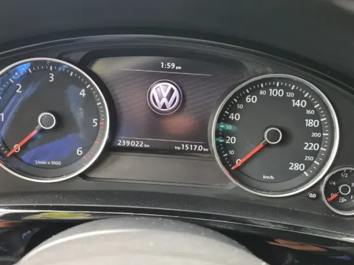 Volkswagen Touareg