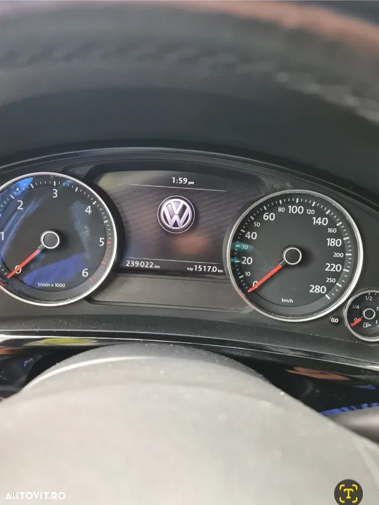 Volkswagen Touareg — imagine 6