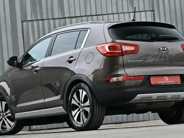 Kia Sportage III 2.0 CRDI 184 4WD Automatik Spirit