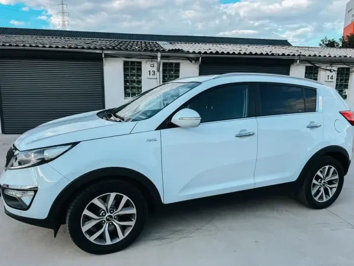 Kia Sportage III 2.0 DSL 6AT 4x4 Style