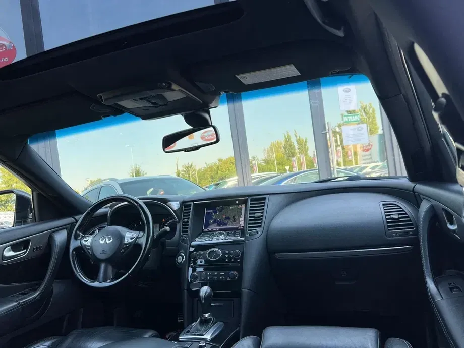 Infiniti FX 30 — imagine 6