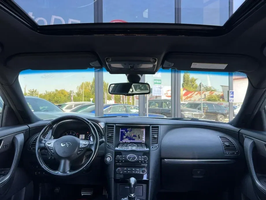 Infiniti FX 30 — imagine 7