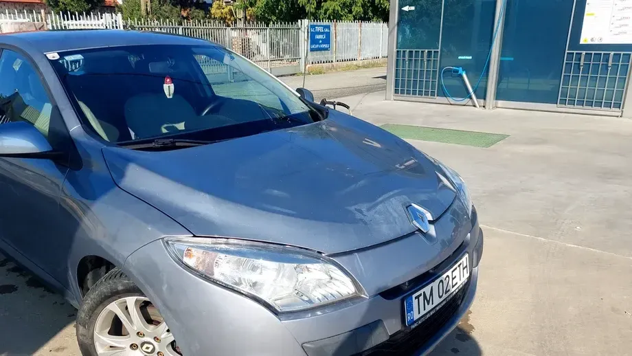Renault Mégane III 1.6 16V Expression — imagine 4