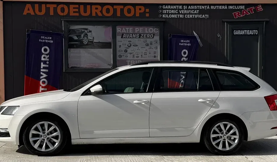 Škoda Octavia IV 1.0 TSI DSG Style — imagine 4