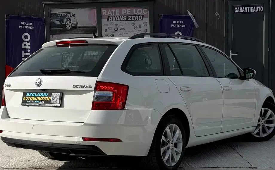 Škoda Octavia IV 1.0 TSI DSG Style — imagine 10