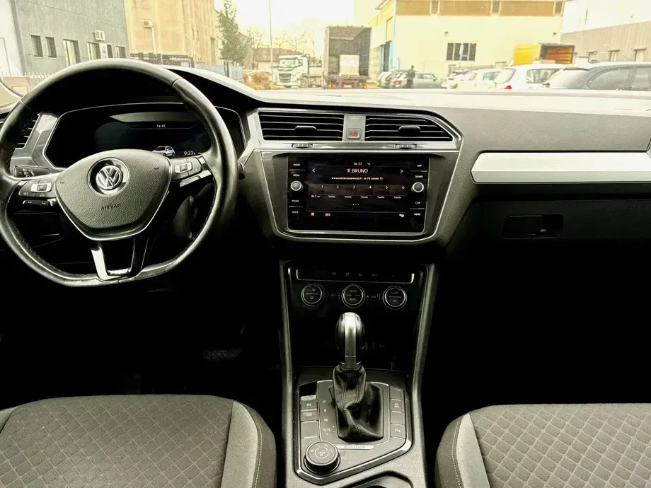 Volkswagen Tiguan II 2.0 TDI SCR 4MOTION DSG R-Line — imagine 9