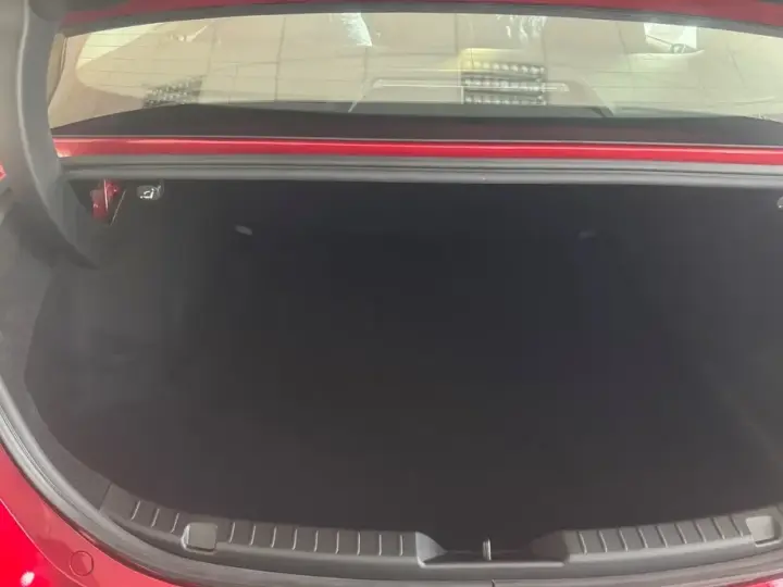 Mazda 3 e-Skyactiv G140 MHEV Center-Line