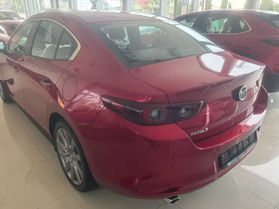 Mazda 3 e-Skyactiv G140 MHEV Center-Line — imagine 3