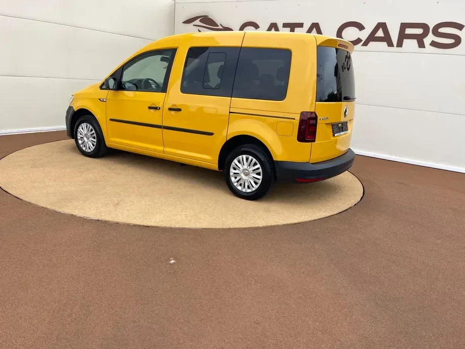 Volkswagen Caddy 2.0 Trendline — imagine 10