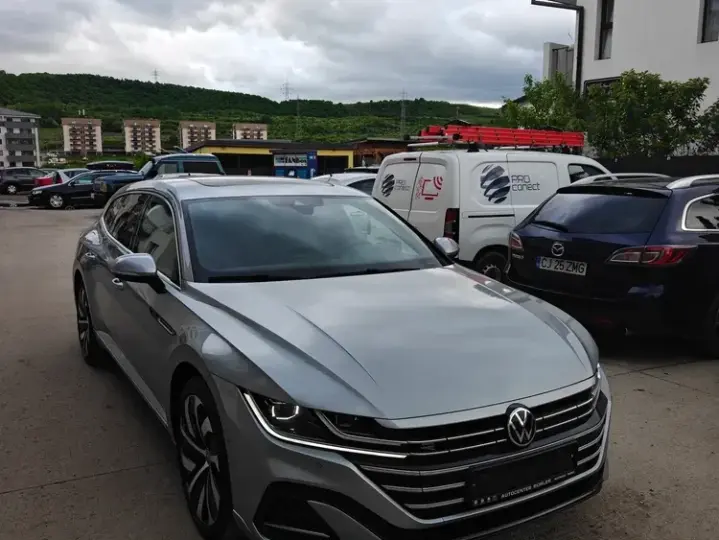 Volkswagen Arteon 1.4 eHybrid OPF DSG R-Line