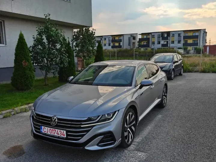 Volkswagen Arteon 1.4 eHybrid OPF DSG R-Line