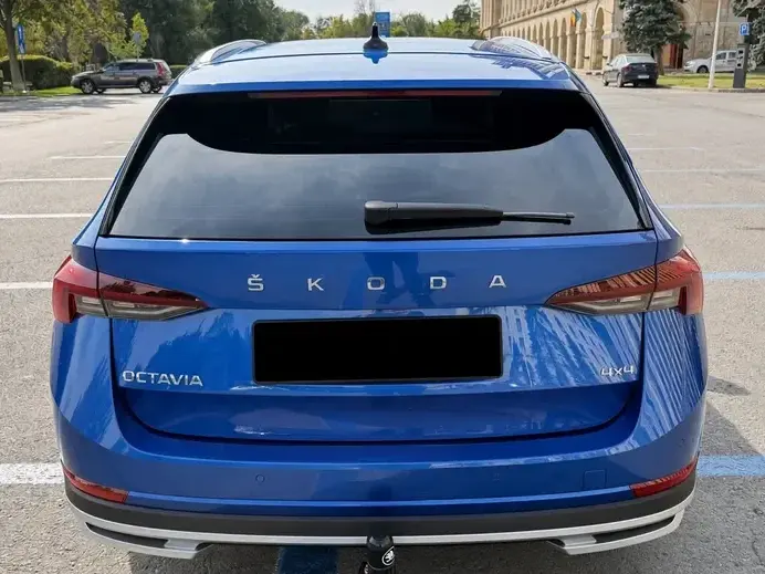 Škoda Octavia IV 2.0 TDI DSG 4X4 Scout