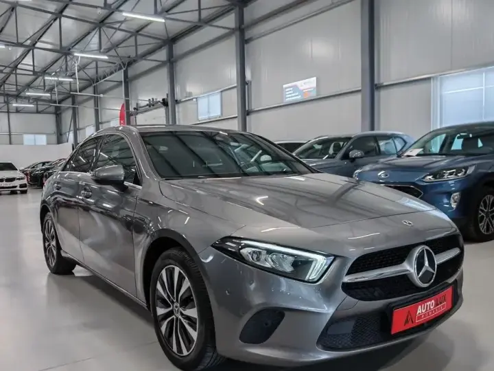 Mercedes-Benz A 250 W177/V177 e 8G-DCT
