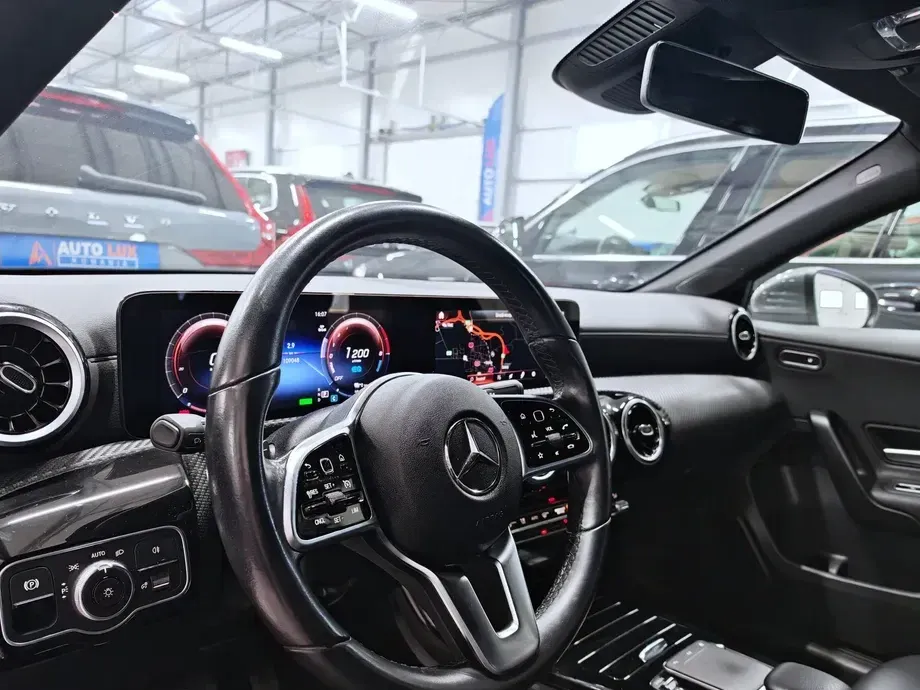 Mercedes-Benz A 250 W177/V177 e 8G-DCT — imagine 7