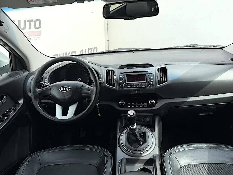 Kia Sportage 1.6 GSL MT 4x2 CLASSIC — imagine 9