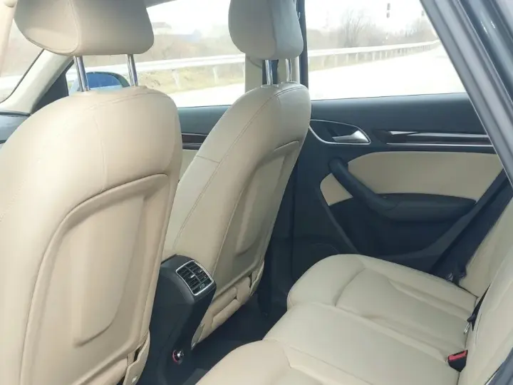 Audi Q3 8U