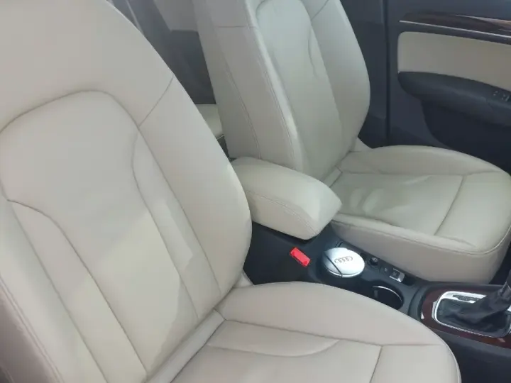 Audi Q3 8U