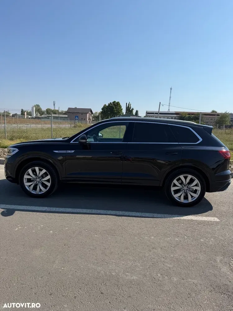 Volkswagen Touareg — imagine 4