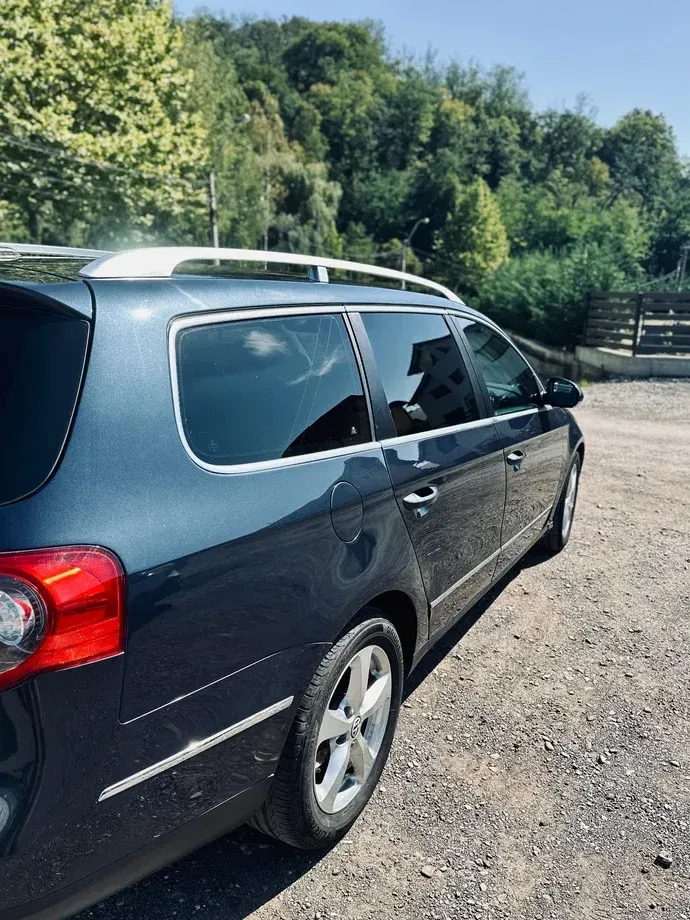 Volkswagen Passat B6 2.0 TDI Highline DPF 4Motion — imagine 3