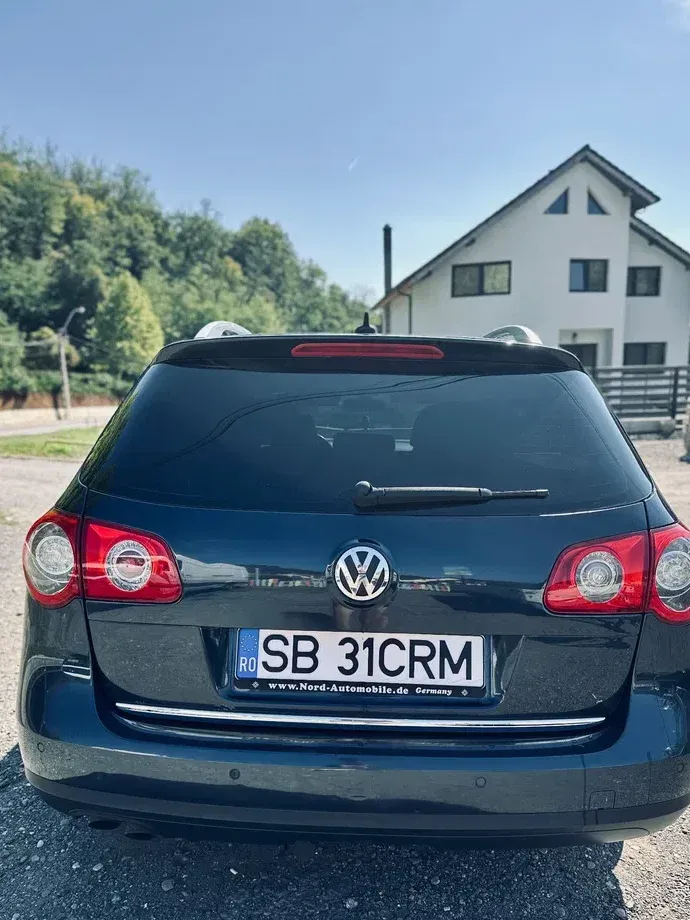Volkswagen Passat B6 2.0 TDI Highline DPF 4Motion — imagine 4