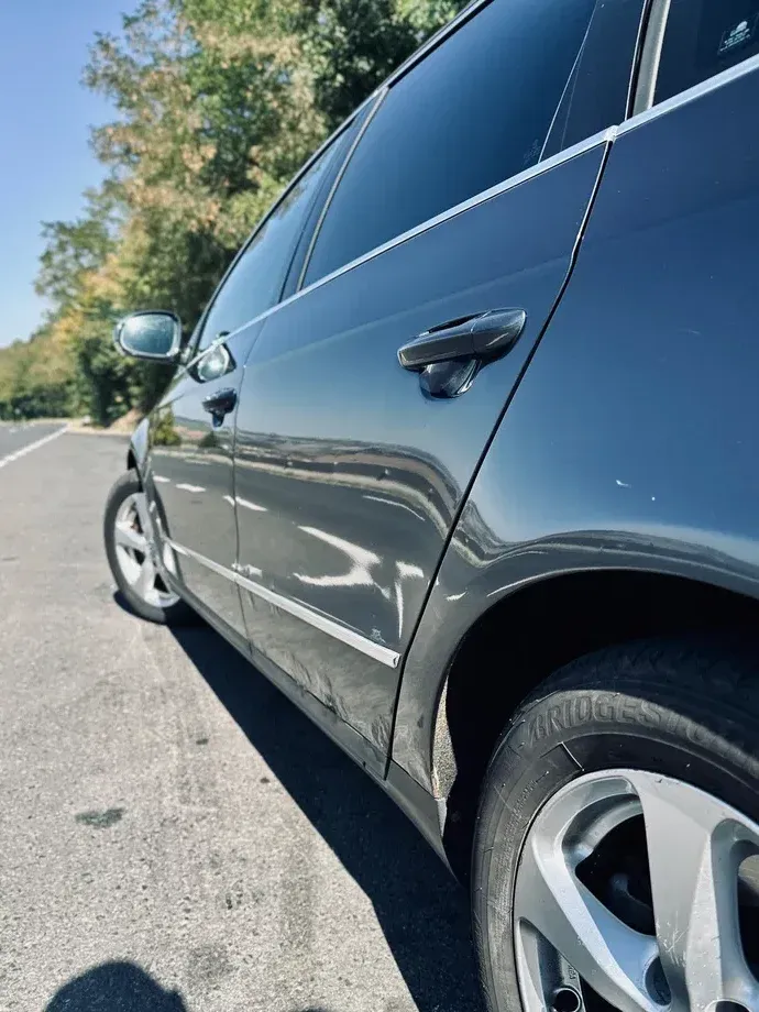 Volkswagen Passat B6 2.0 TDI Highline DPF 4Motion — imagine 8