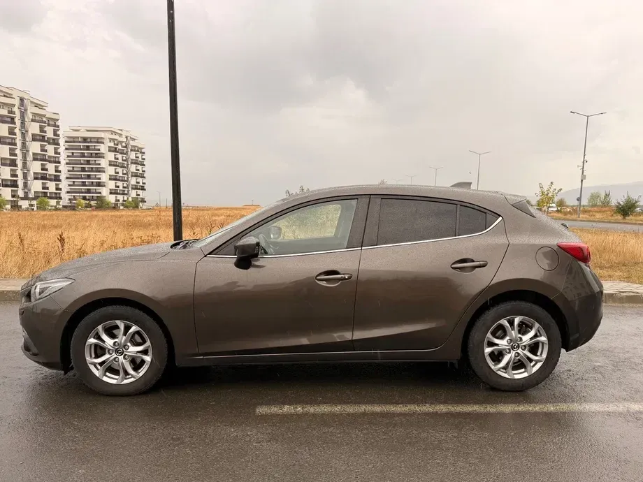 Mazda 3 III CD150 Revolution — imagine 2