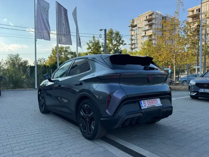 Cupra Raval 52 kWh Endurance