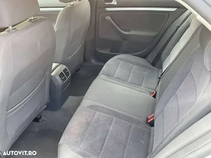 Volkswagen Jetta 1.6 Freestyle