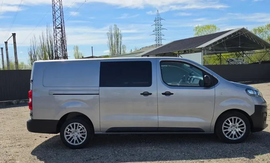 Opel Vivaro 2.0 CDTI 150CP Combi L2H1 Standard — imagine 3