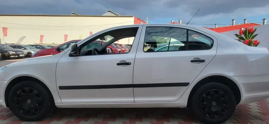 Škoda Octavia II 1.6 TDI DPF Active — imagine 6