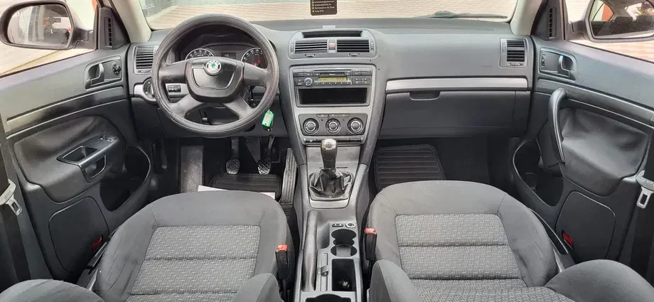 Škoda Octavia II 1.6 TDI DPF Active — imagine 4