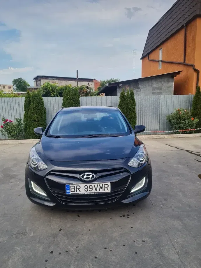Hyundai i30 II 1.6 CRDI Comfort+ — imagine 7